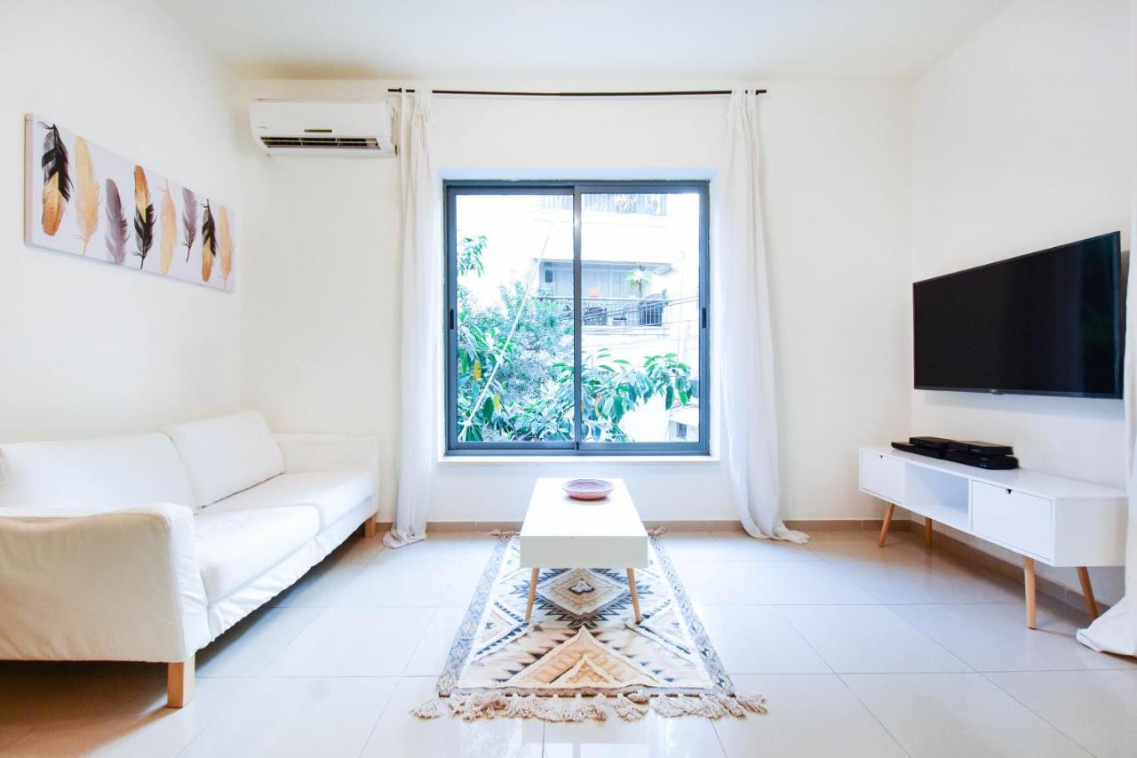 Light As A Feather By Holyguest Tel Aviv Exterior photo